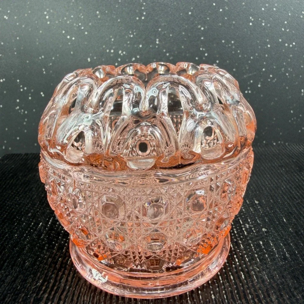 Vintage Pink Depression Glass Rose Bowl Daisy and Button Scalloped Rim 3 inch